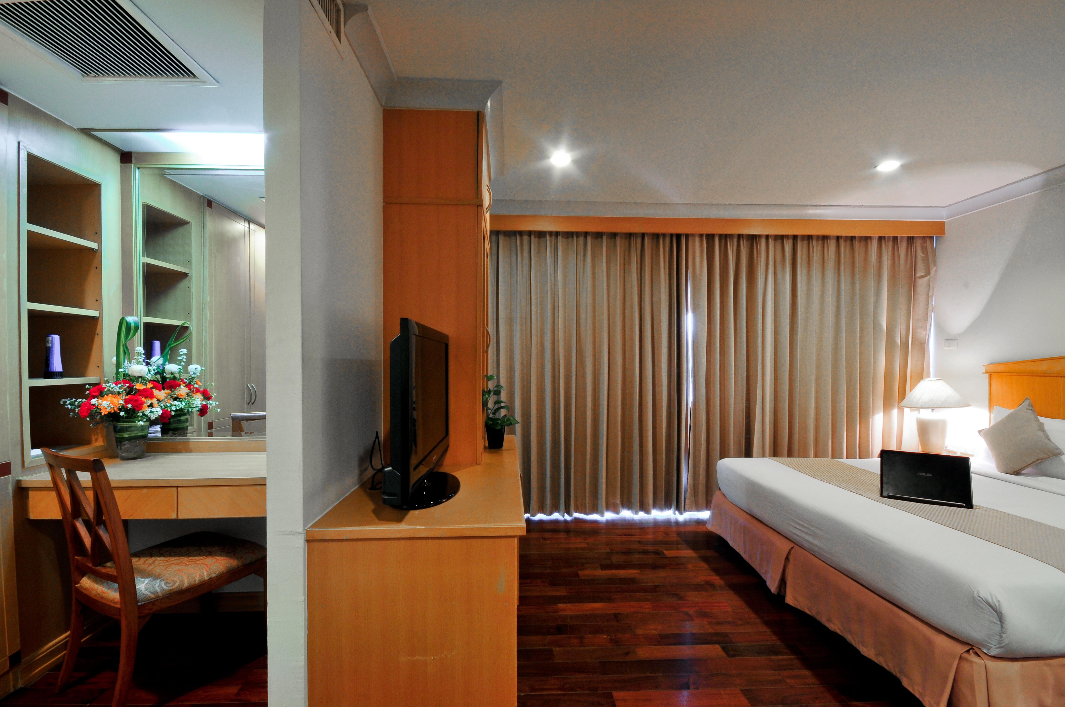 Admiral Suites Bangkok Banguecoque Exterior foto