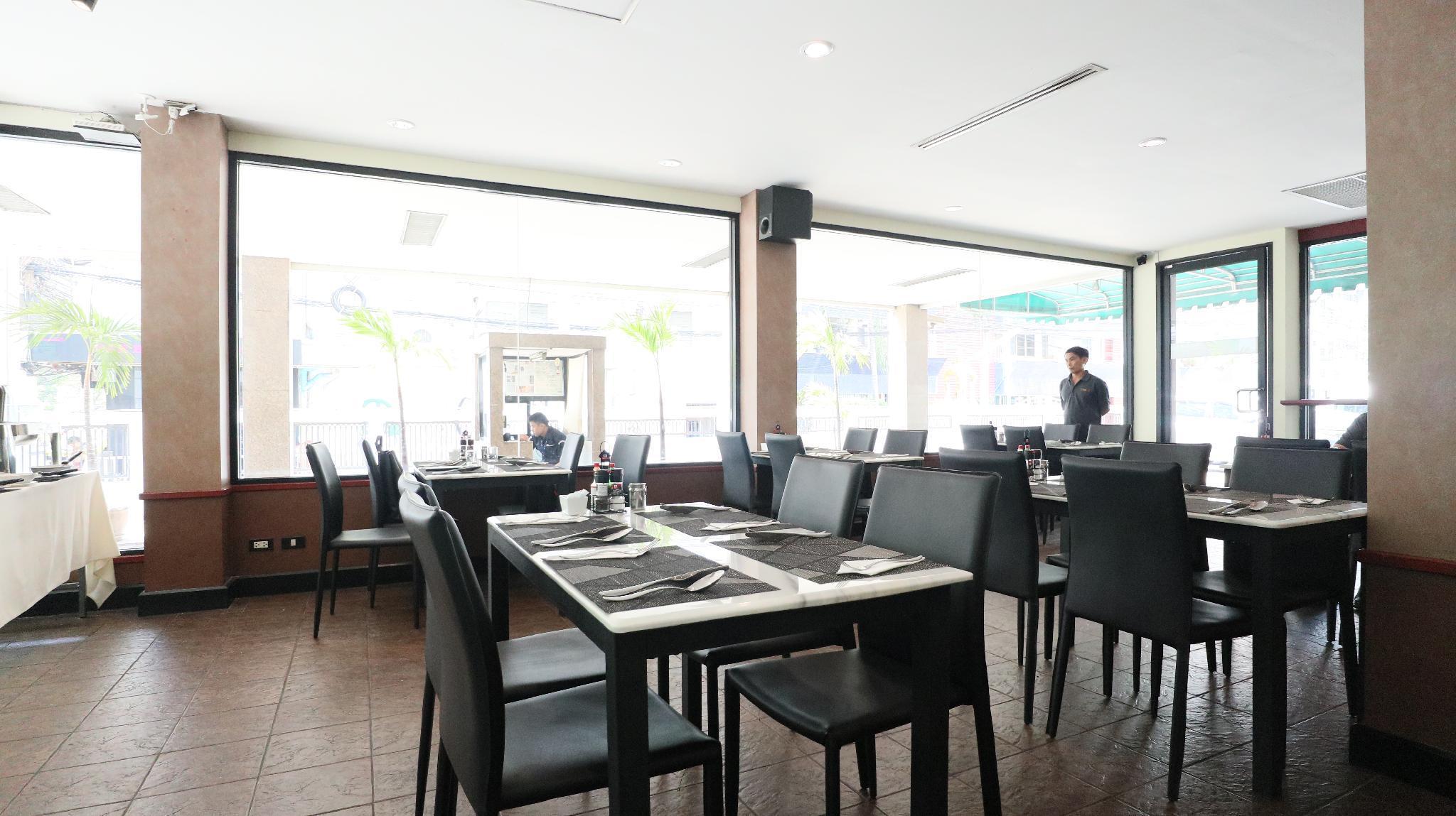 Admiral Suites Bangkok Banguecoque Exterior foto