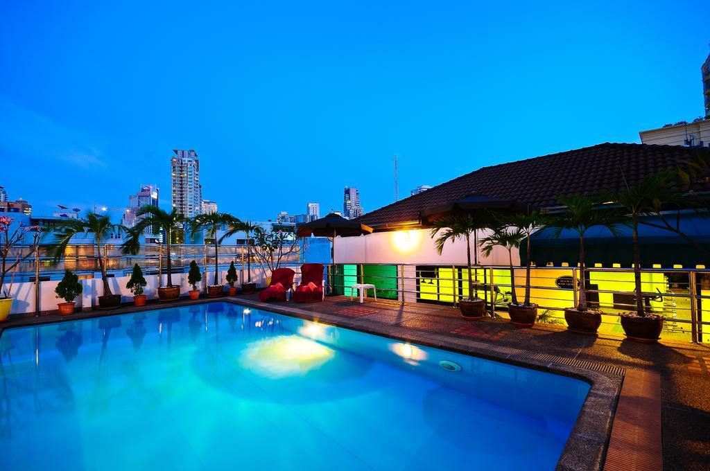 Admiral Suites Bangkok Banguecoque Exterior foto
