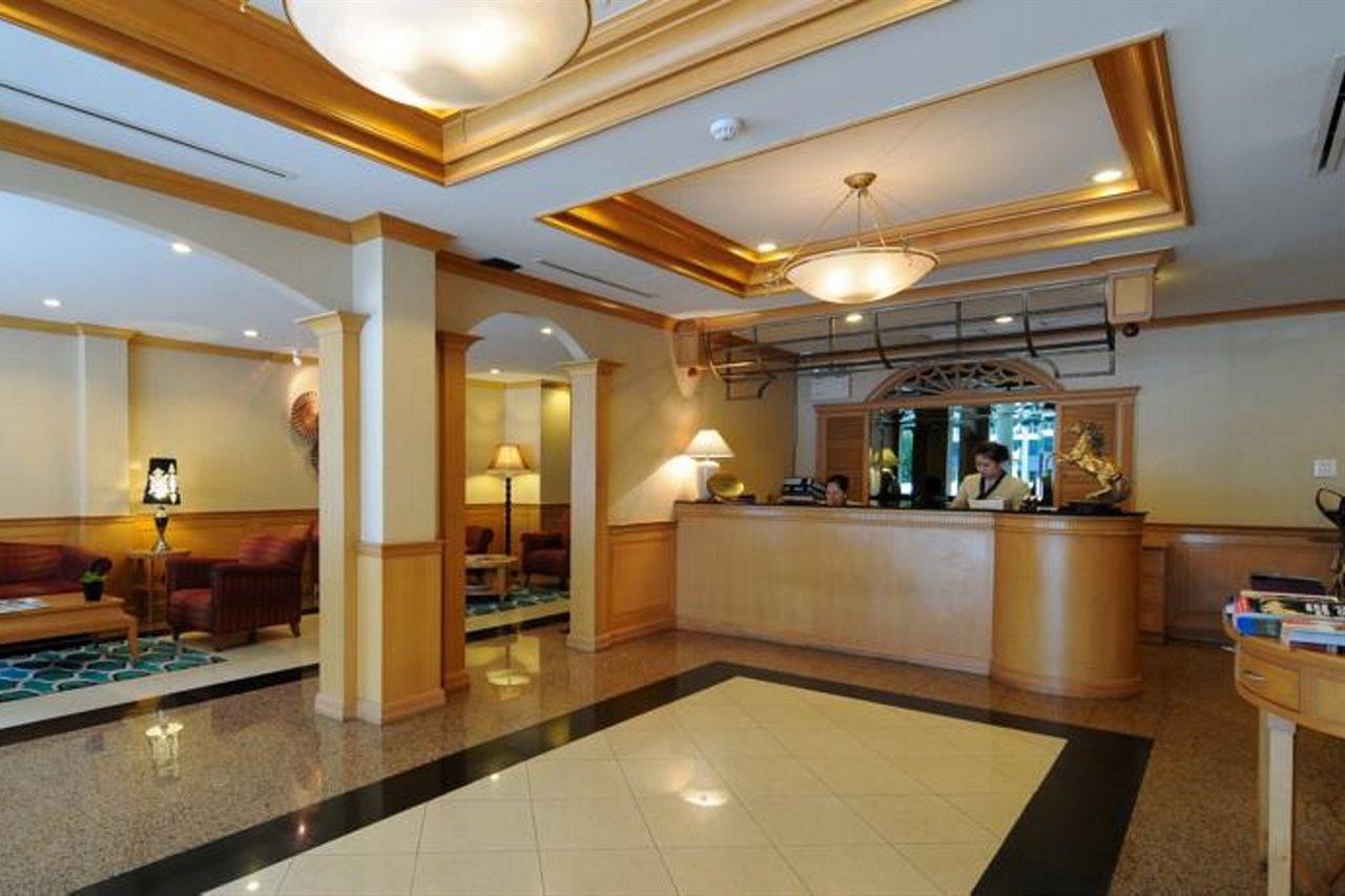 Admiral Suites Bangkok Banguecoque Exterior foto